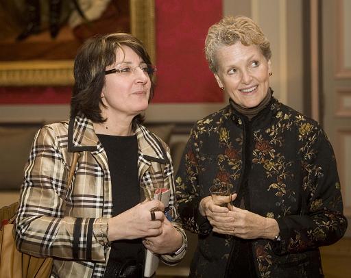 Derrire cette photo se trouve la photo originale, indispensable pour une impression de qualit.